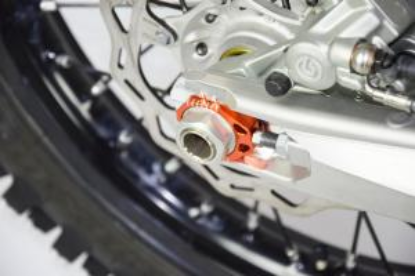 Picture of Scar Achteras blokken Oranje Dikte As 25MM KTM Husqvarna GasGas